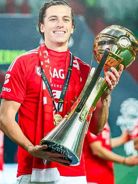 皇马后防告急:<a href='/news/tag/1157865' style='color: blue;'>卡雷拉斯</a>伤缺,欧冠首战曼城蒙阴影